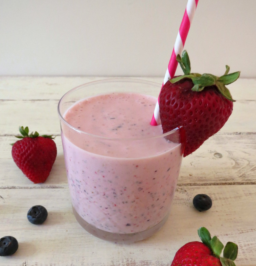 Smoothies For Breakfast
 Berry Oatmeal Breakfast Smoothie
