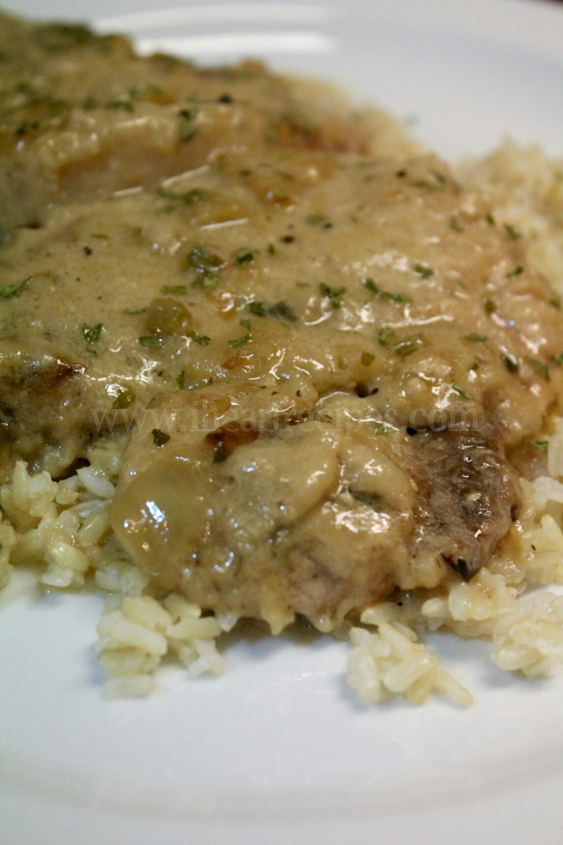 Smothered Pork Chops Cream Of Mushroom
 Southern Smothered Pork Chops & Gravy