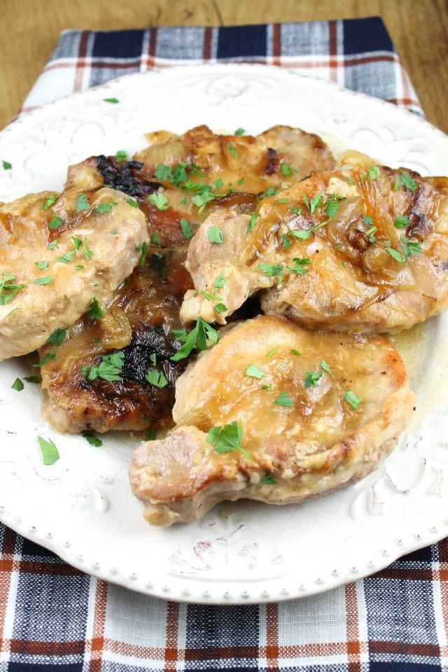 Smothered Pork Chops Slow Cooker
 slow cooker smothered pork chops with sour cream gravy