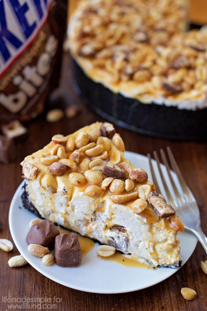 Snickers Cheesecake Recipe
 No Bake Snickers Cheesecake