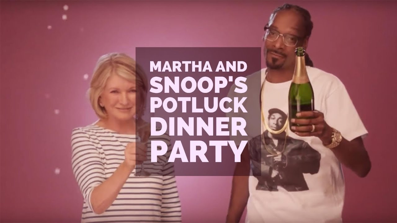 Snoop And Martha Dinner Party
 Martha & Snoop s Potluck Dinner Party S02E01 Happy