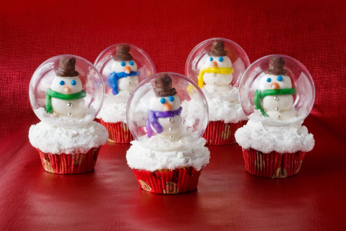 Snow Globe Cupcakes
 Blogger Sues Food Network For Stealing Her Snow Globe