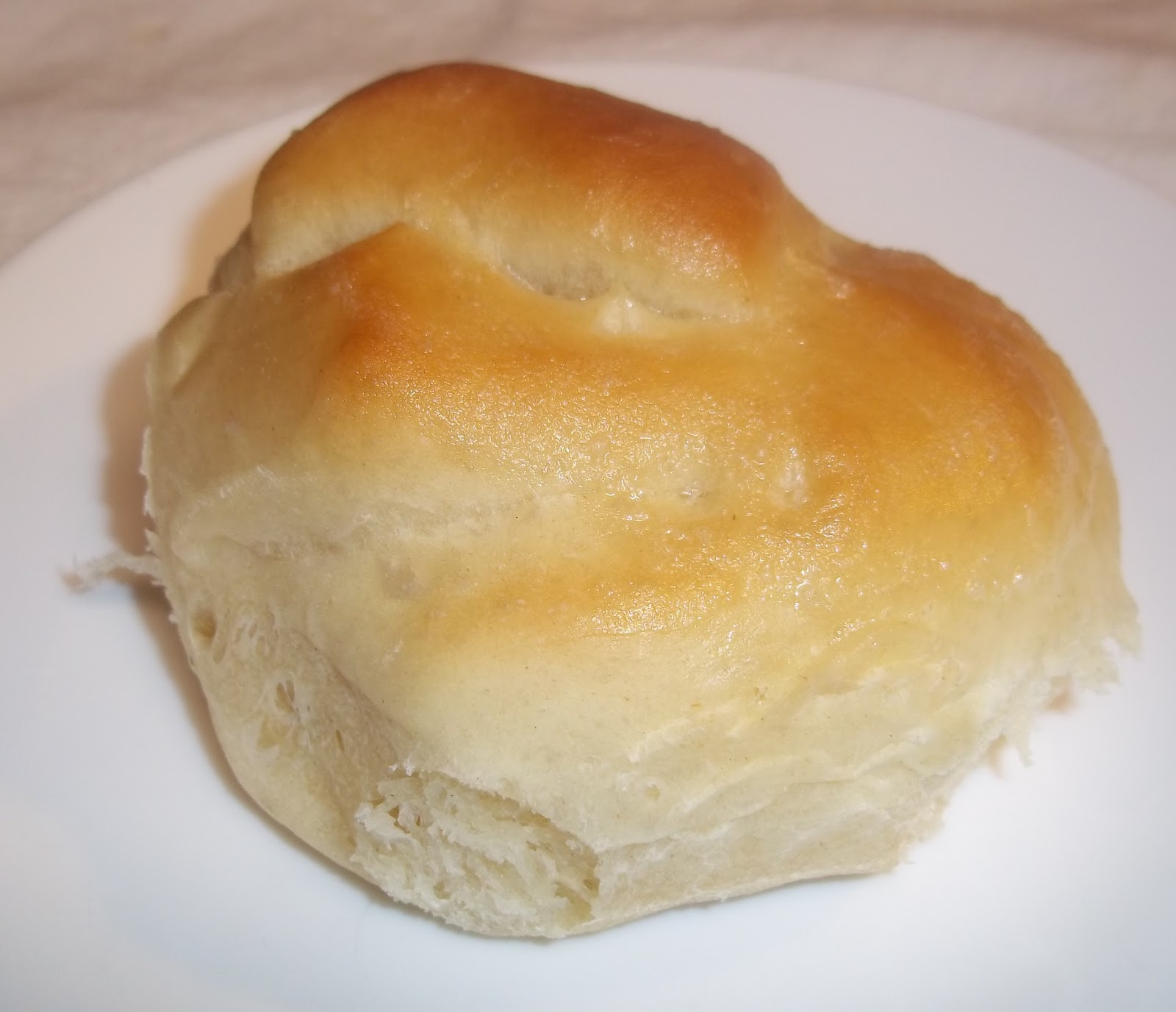 Soft Dinner Rolls
 The Daily Smash Super Soft Dinner Rolls