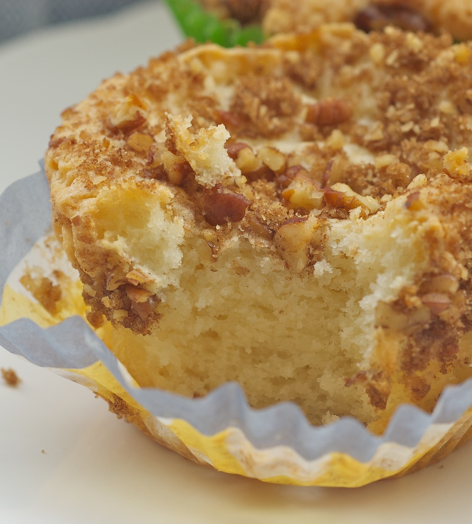 Sour Cream Coffee Cake Muffins
 Sour Cream Coffee Cake Muffins Bake or Break