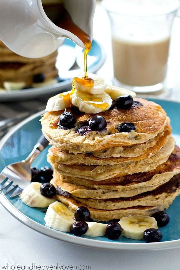 Sour Cream Pancakes
 Blueberry Banana Oatmeal Sour Cream Pancakes