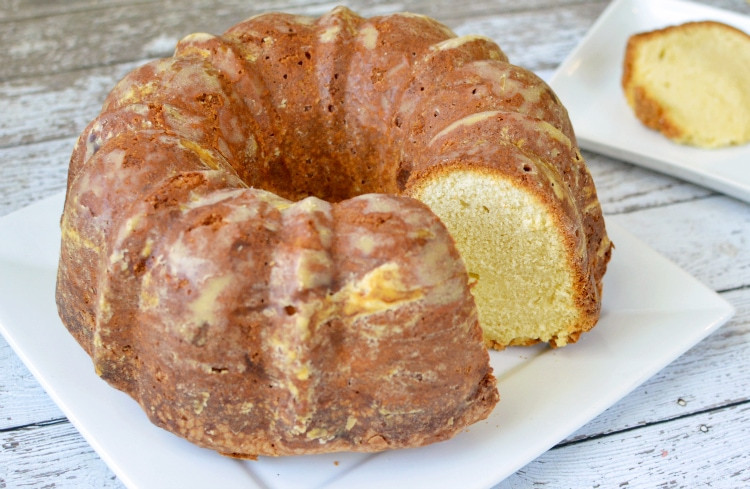 Sour Cream Pound Cake Recipe
 Aunt MayMay s Sour Cream Pound Cake Recipe