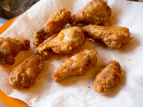 Sous Vide Chicken Wings
 Modernist Cuisine at Home Cookbook Review