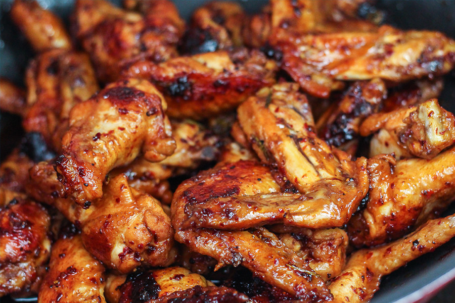 Sous Vide Chicken Wings
 Kycklingvingar med honung och vitlök Sous Vide