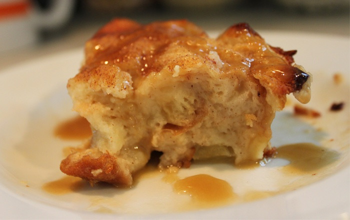 Southern Bread Pudding
 Old fashioned southern bread pudding recipe