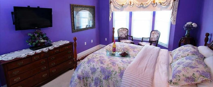 Southern Grace Bed And Breakfast
 Southern Grace Bed and Breakfast Brandenburg pare Deals