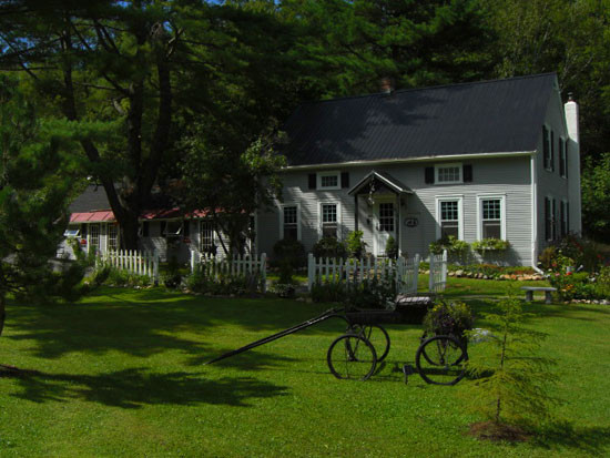 Southern Vermont Bed And Breakfast
 Stone Boat Farm Bed and Breakfast nearby Stratton Mountain