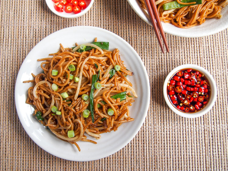 Soy Sauce Noodles
 "Economy" Soy Sauce Stir Fried Noodles Chili Soy Sauce