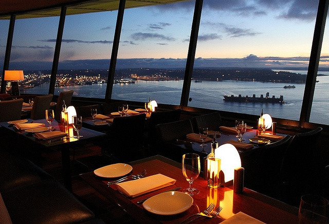 Space Needle Dinner
 360 degree Rotating SkyCity Restaurant at the top of the