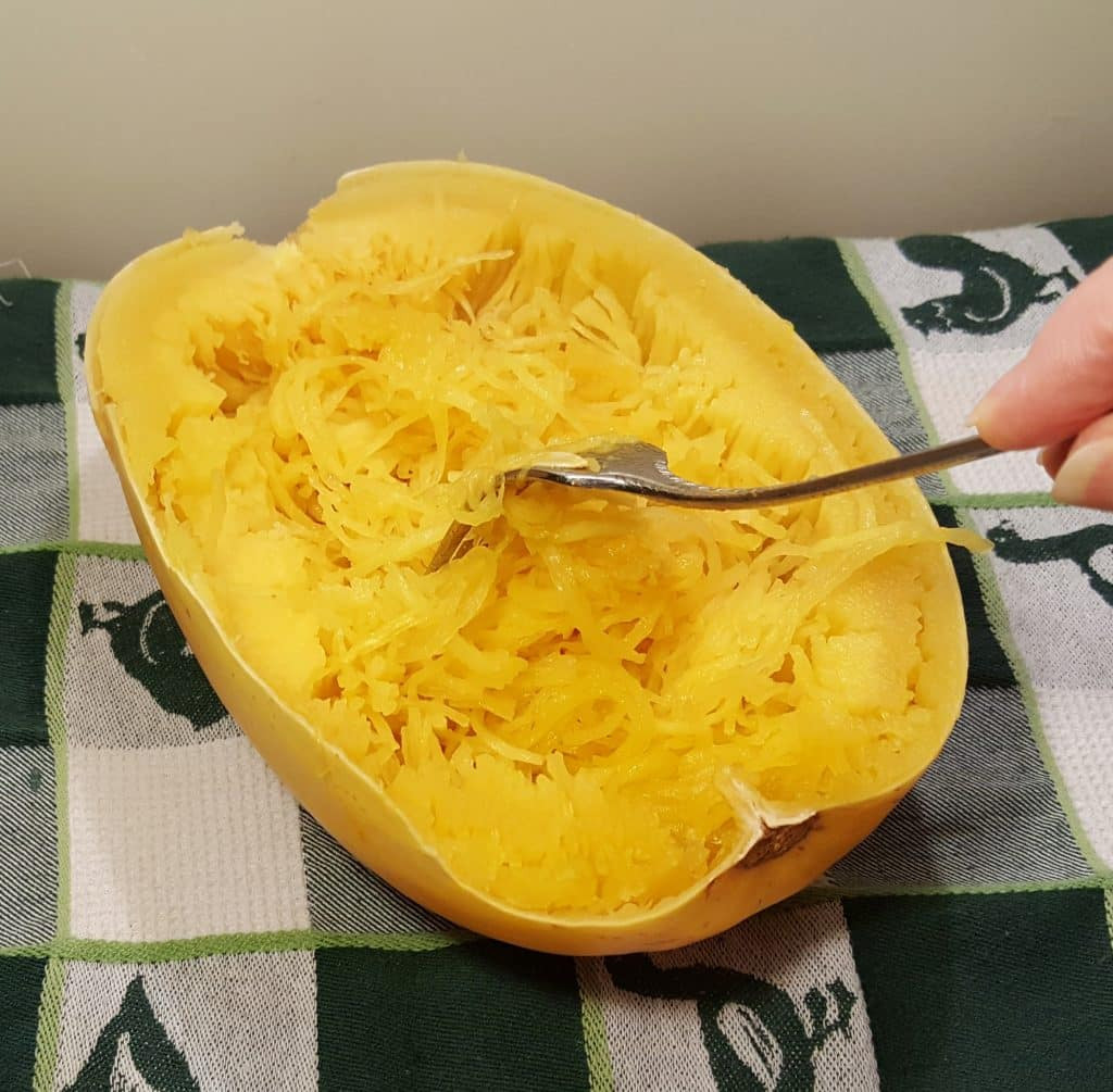 Spaghetti Squash In Pressure Cooker
 Instant Pot Pressure Cooker Spaghetti Squash and Meat