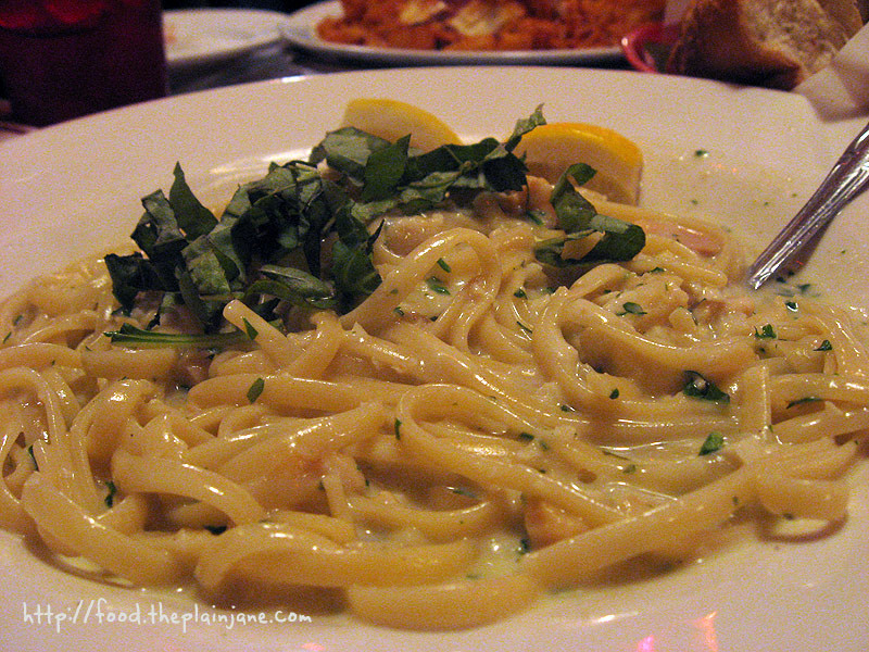 Spaghetti With White Clam Sauce
 Pasta House Linguine in White Clam Sauce BigOven