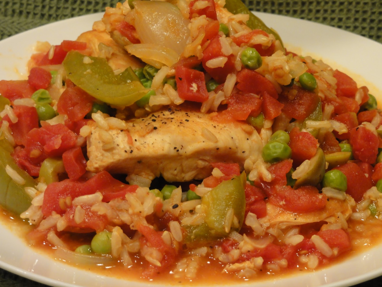 Spanish Chicken And Rice
 Spanish Chicken And Rice Recipe — Dishmaps