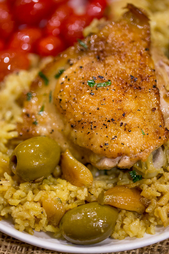 Spanish Chicken And Rice
 spanish rice with olives and chicken