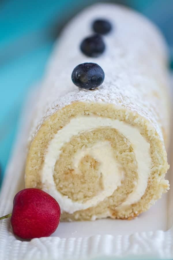 Sponge Cake Roll
 Vanilla Sponge Cake Roll with Berries Life Made Sweeter