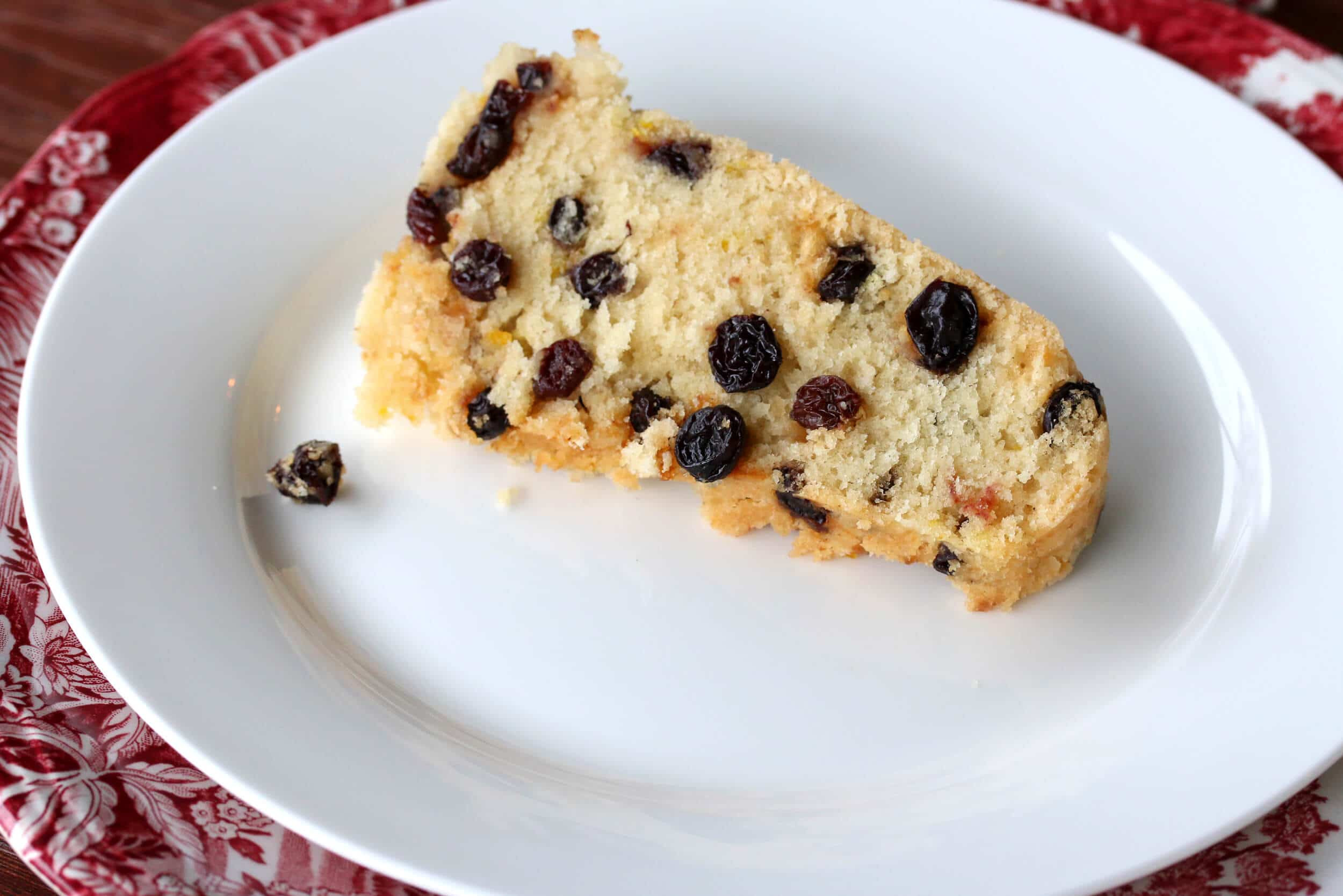 Spotted Dick Dessert
 Traditional Spotted Dick English Steamed Currant Pudding