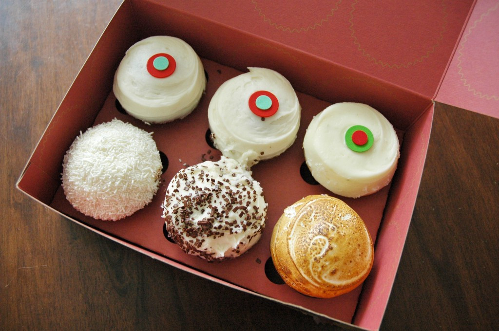 Sprinkles Cupcakes Chicago
 Sprinkles Cupcakes The Best Treats in Chicago The