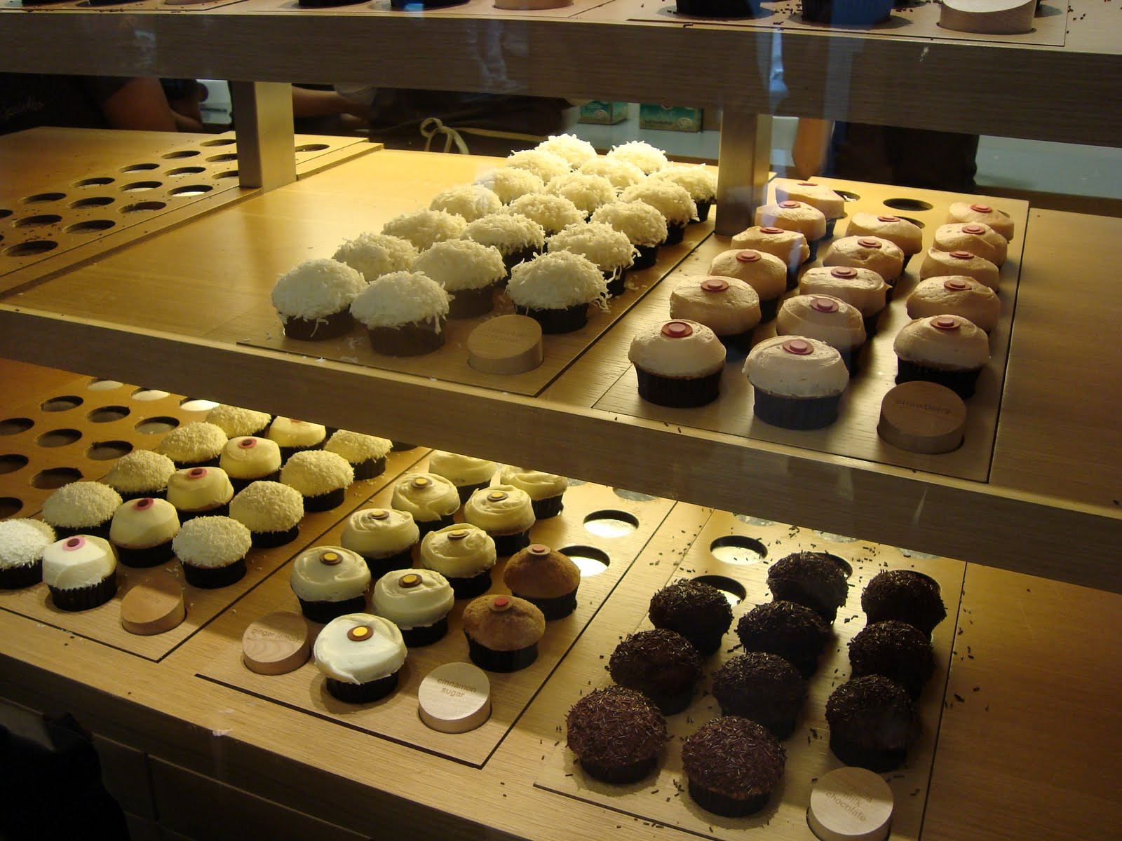 Sprinkles Cupcakes Chicago
 i ll cook if you clean up Sprinkles Cupcakes Chicago