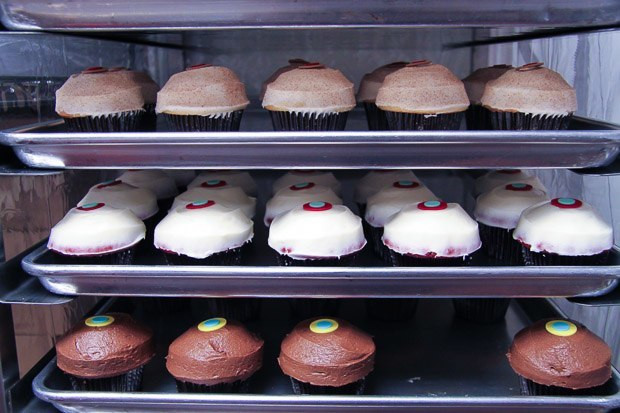 Sprinkles Cupcakes La Jolla
 Frost A Cupcake Like Sprinkles With Their Vanilla