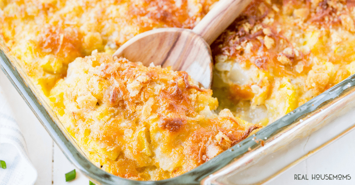 Squash Casserole With Cream Of Chicken Soup
 Yellow Squash Casserole ⋆ Real Housemoms