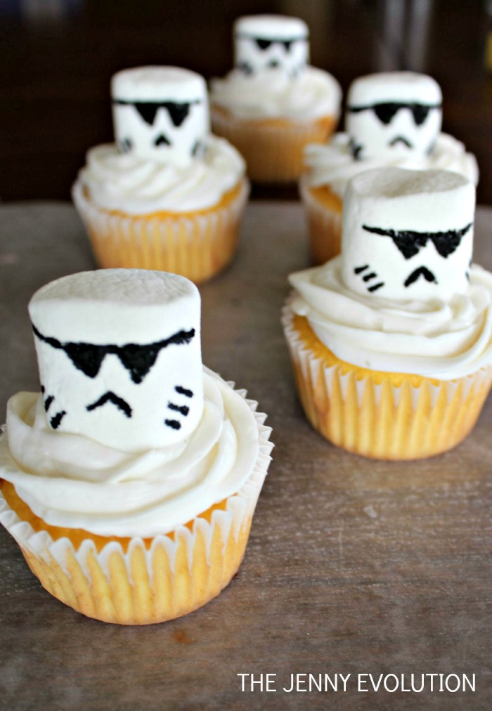 Star Wars Cupcakes
 Storm Trooper Star Wars Cupcakes