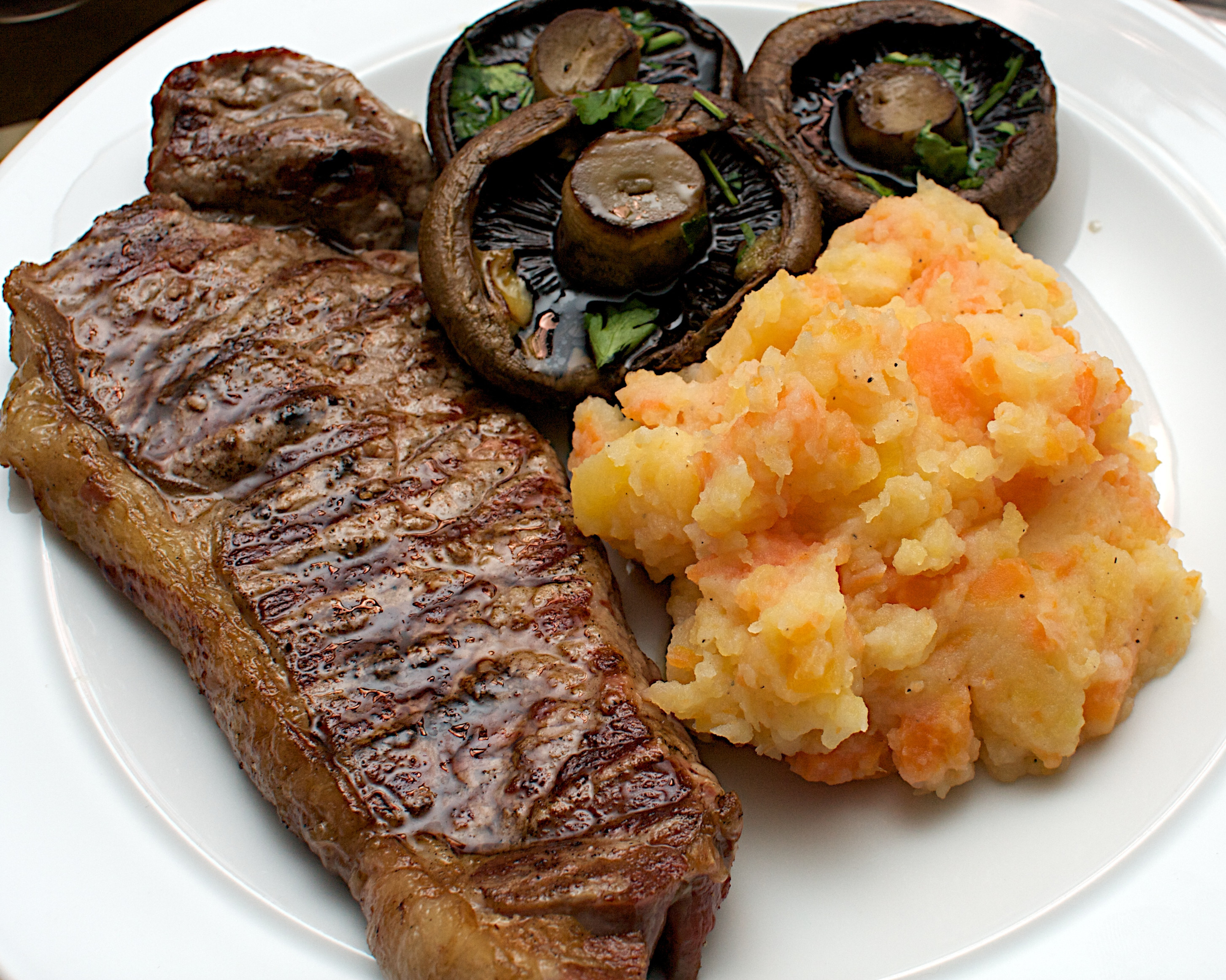 Steak Dinner Sides
 Sunday steak with two good sides and a nice Italian red