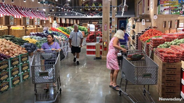 Stew Leonard'S Locations
 Stew Leonard’s braces for crowds at opening of second Long