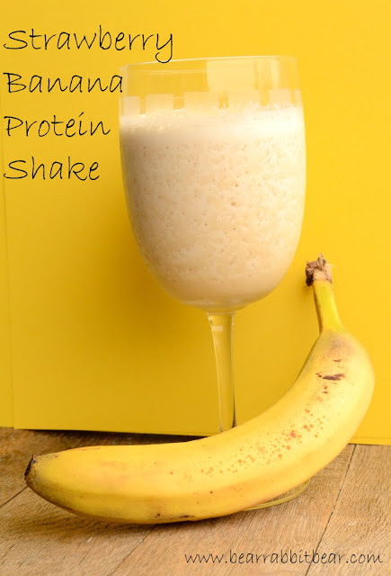 Strawberry Banana Protein Smoothies
 Strawberry Banana Protein Shake