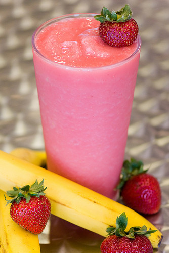 Strawberry Bananas Smoothies
 Smoothie Recipes Anyone