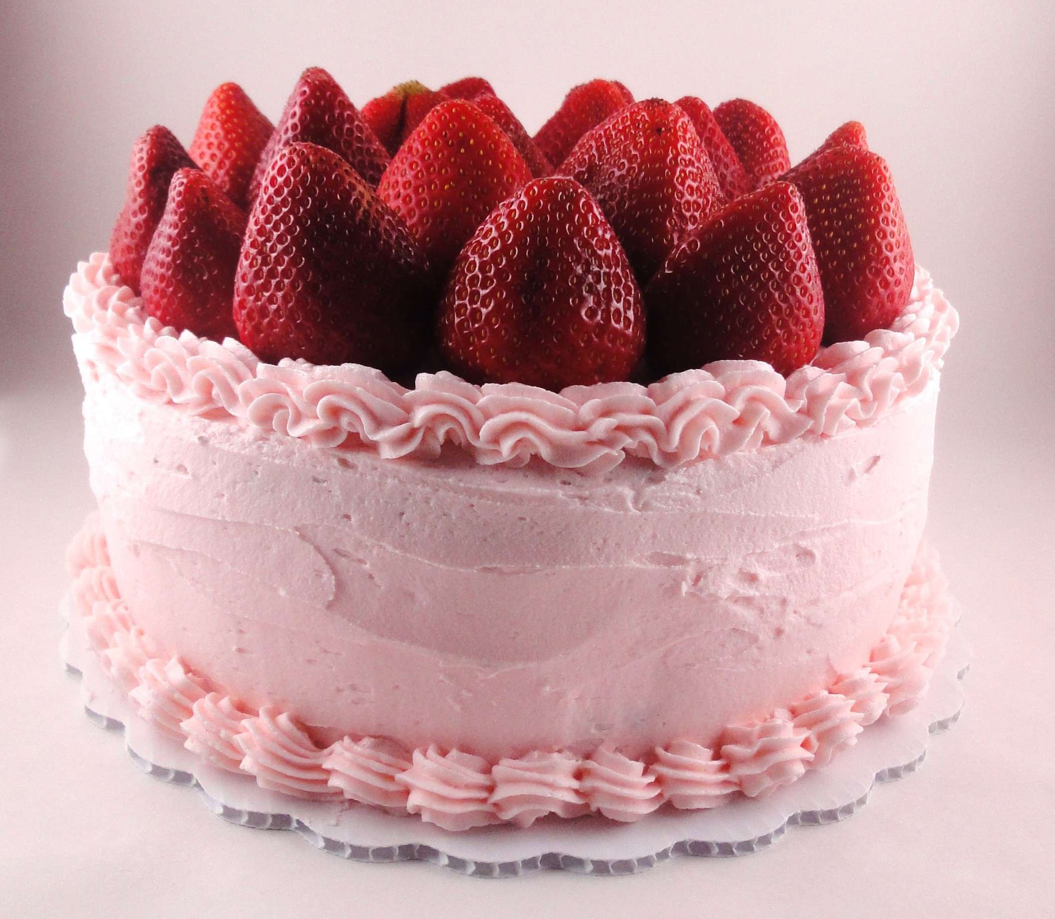 Strawberry Birthday Cake
 Cake With Strawberries Wallpaper