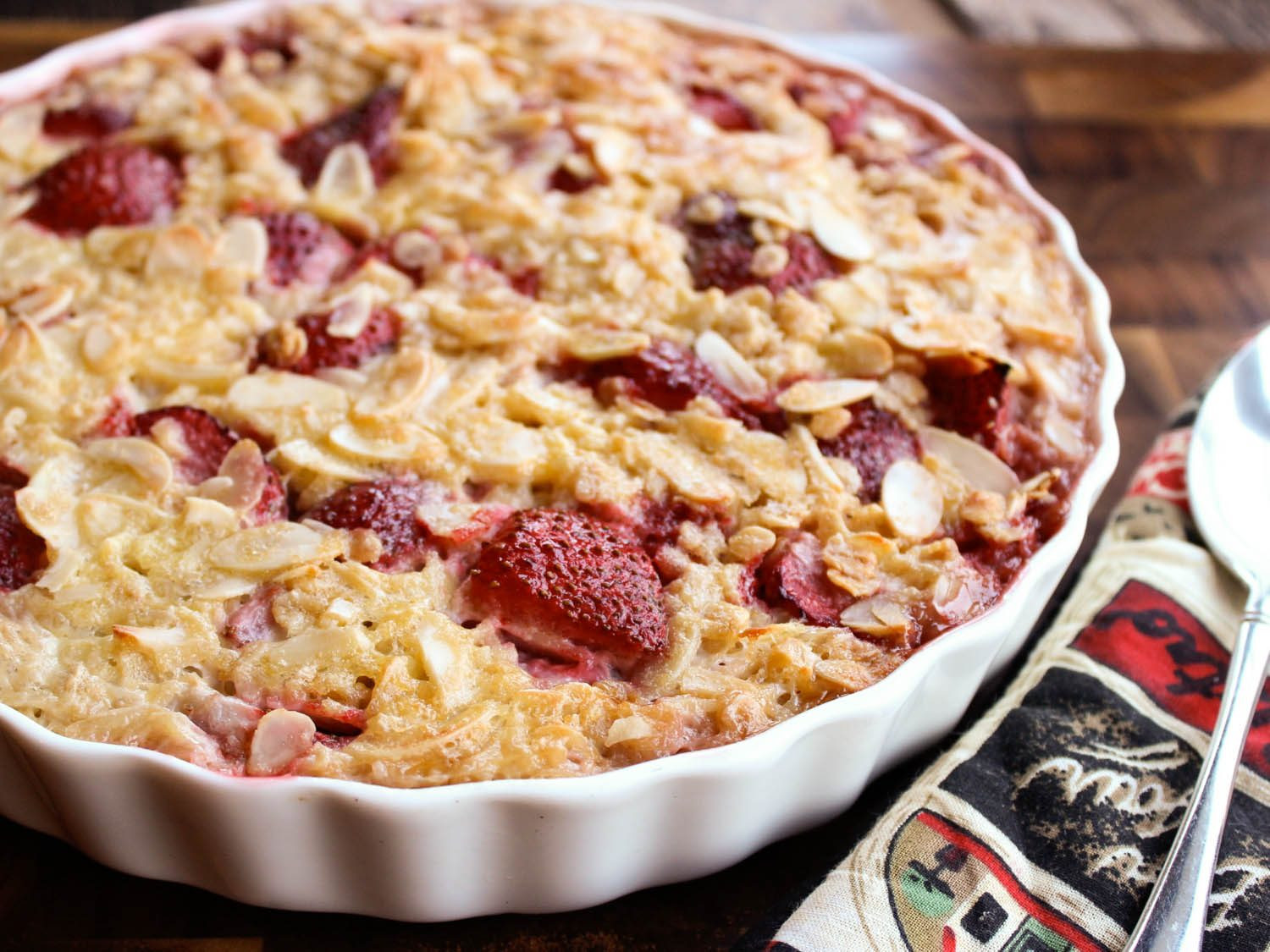 Strawberry Breakfast Recipes
 Strawberry Almond Baked Oatmeal Recipe