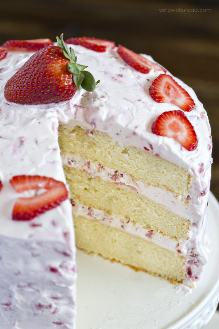 Strawberry Cake Recipe With Fresh Strawberries
 Fresh Strawberry Cake Recipe with Strawberry Whipped Cream