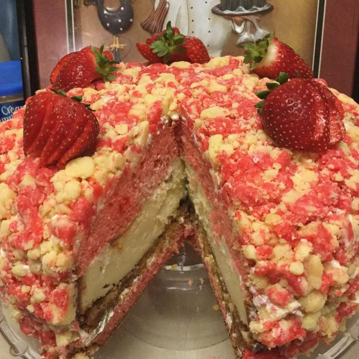 Strawberry Cheesecake Cake
 Strawberry shortcake Crumble recipe and Family cookbooks