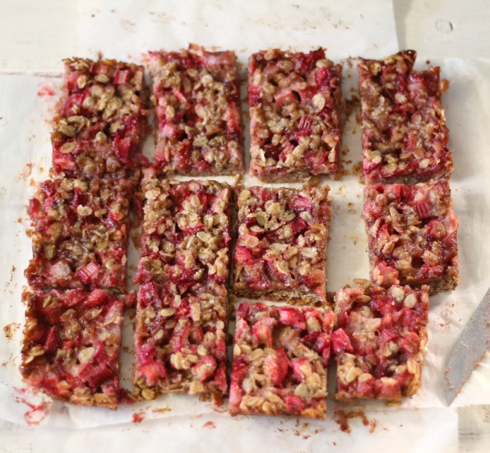 Strawberry Rubarb Dessert
 Strawberry Rhubarb Crisp Bars vegan gluten free