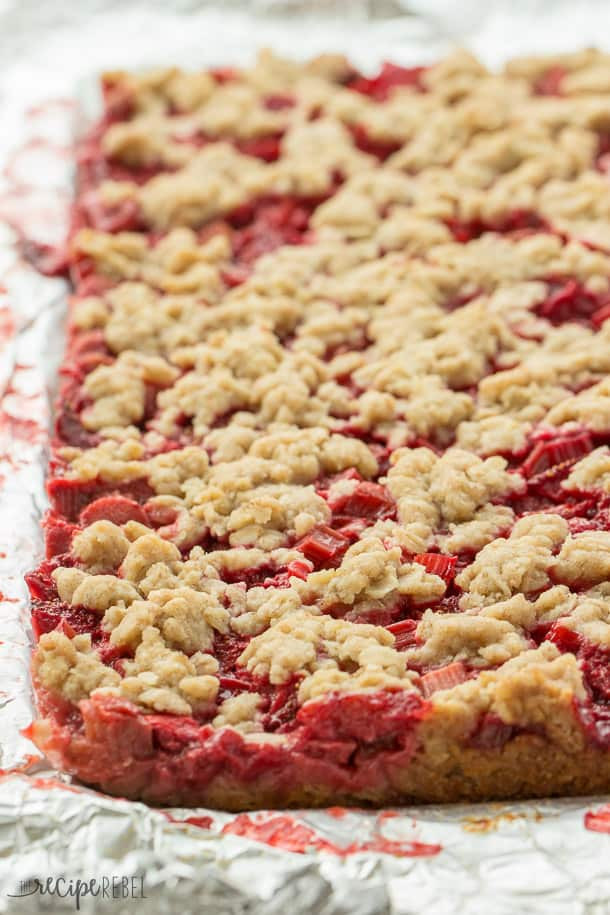 Strawberry Rubarb Dessert
 Strawberry Rhubarb Crisp Bars Recipe