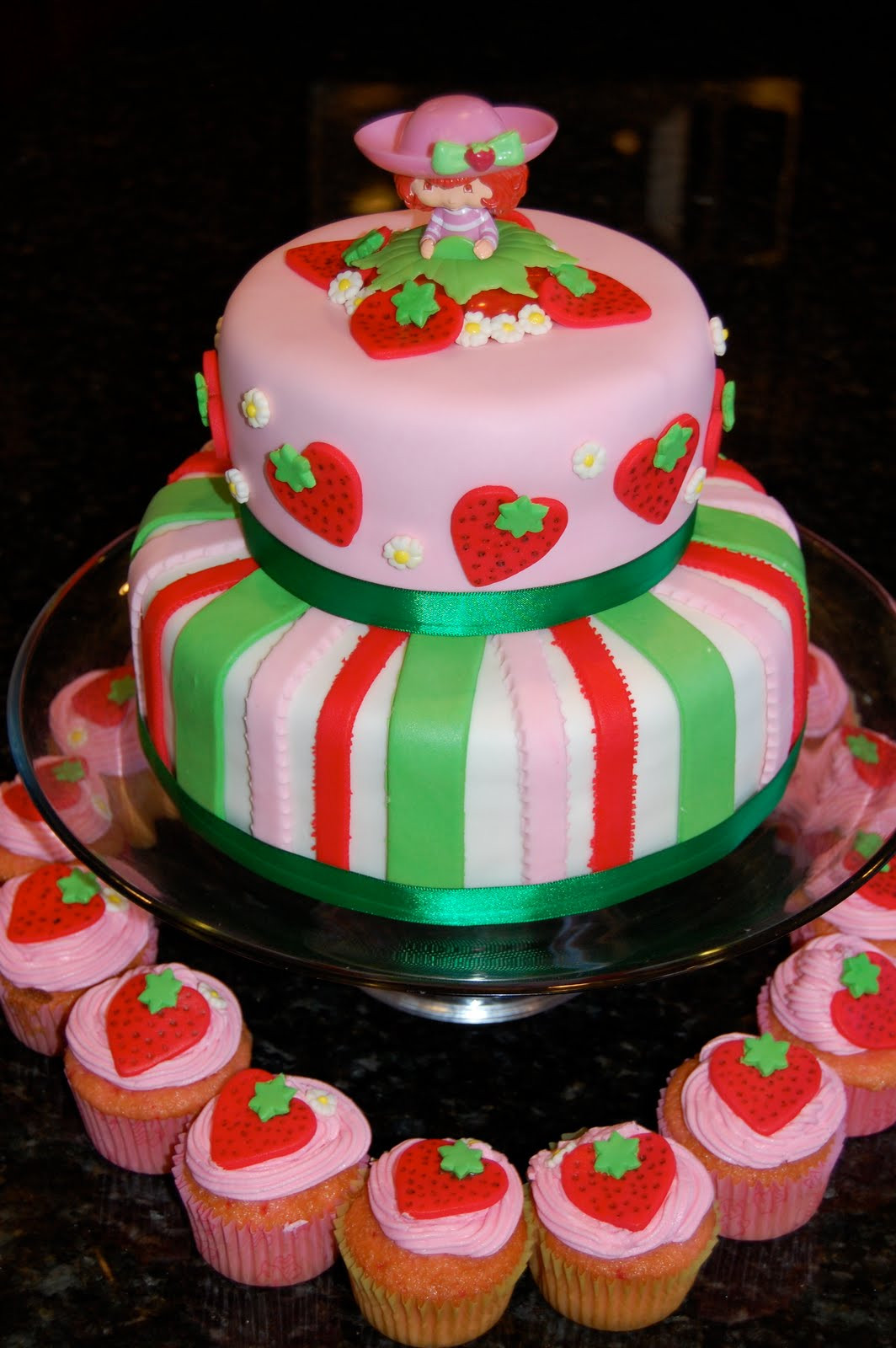 Strawberry Shortcake Birthday Cake
 MKHKKH Strawberry Shortcake Cake