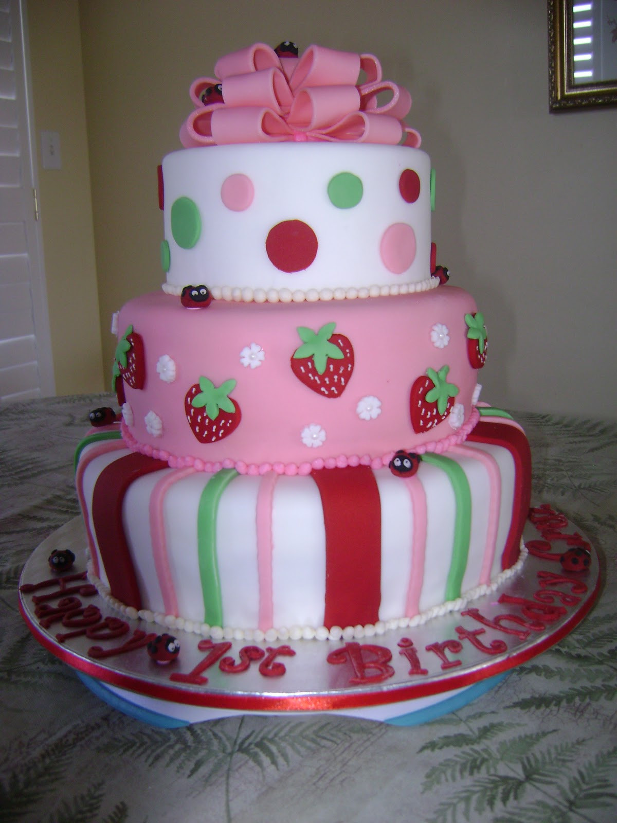 Strawberry Shortcake Birthday Cake
 MaryMel Cakes Strawberry Shortcake 1st Birthday