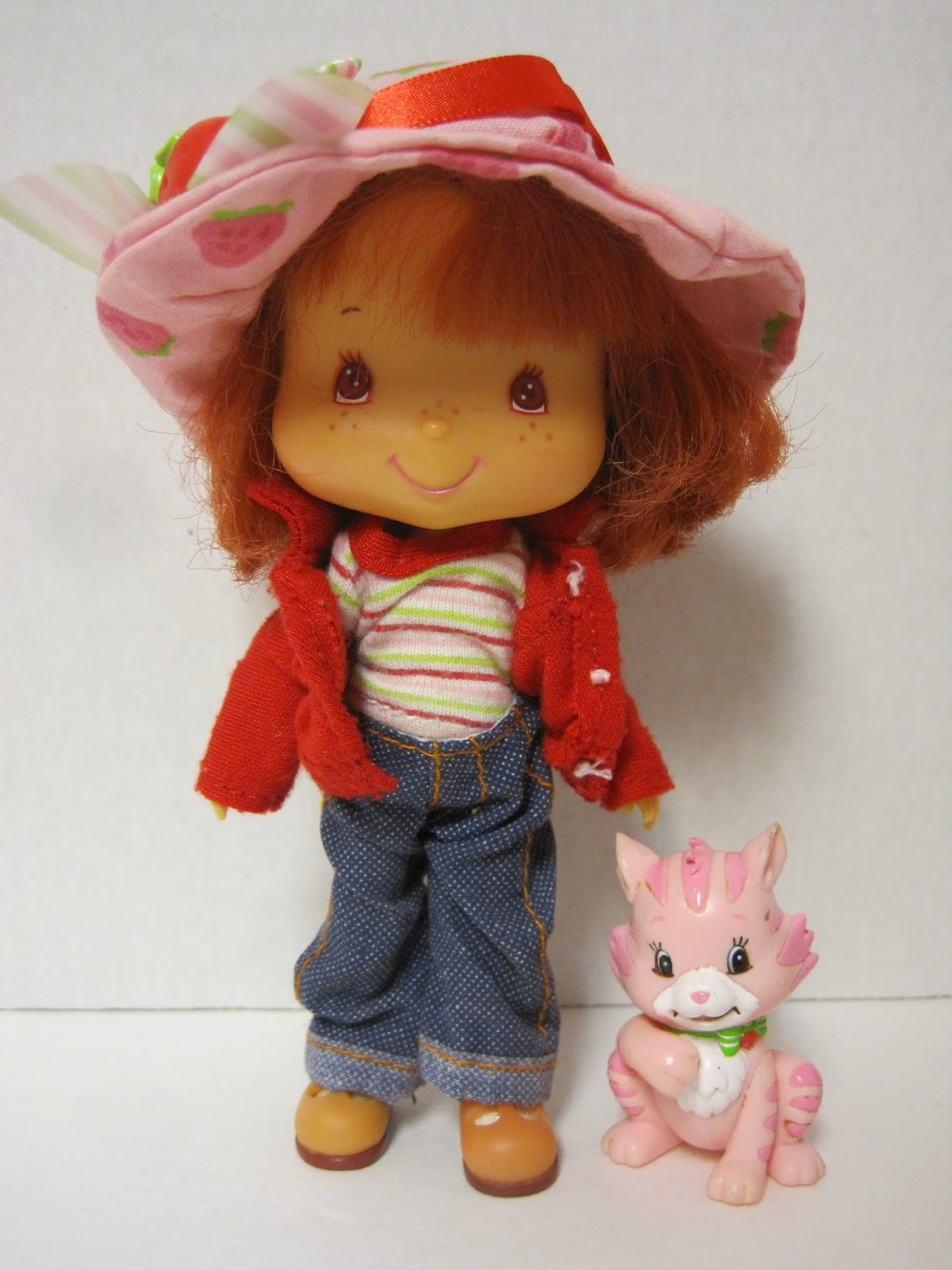 Strawberry Shortcake Doll
 Never Grow Up A Mom s Guide to Dolls and More Strawberry