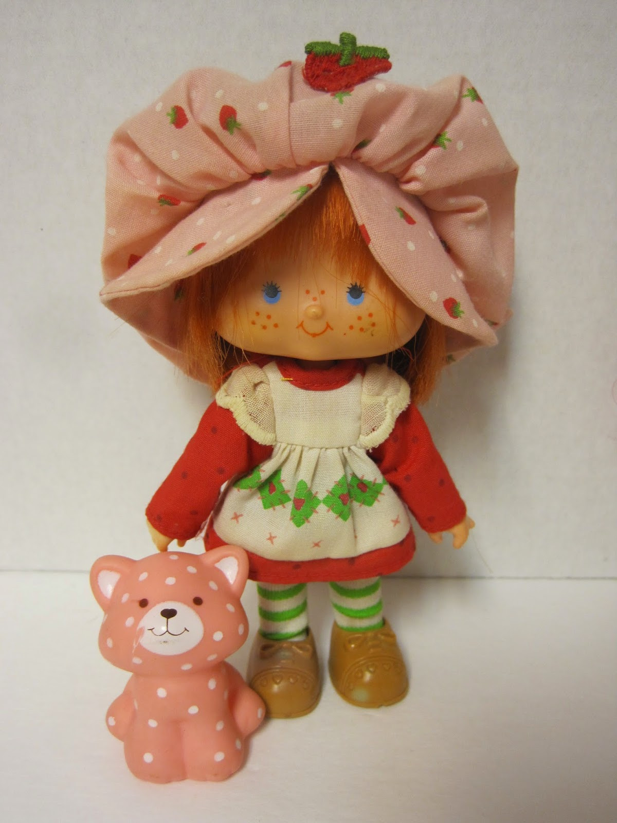 Strawberry Shortcake Doll
 Never Grow Up A Mom s Guide to Dolls and More Strawberry