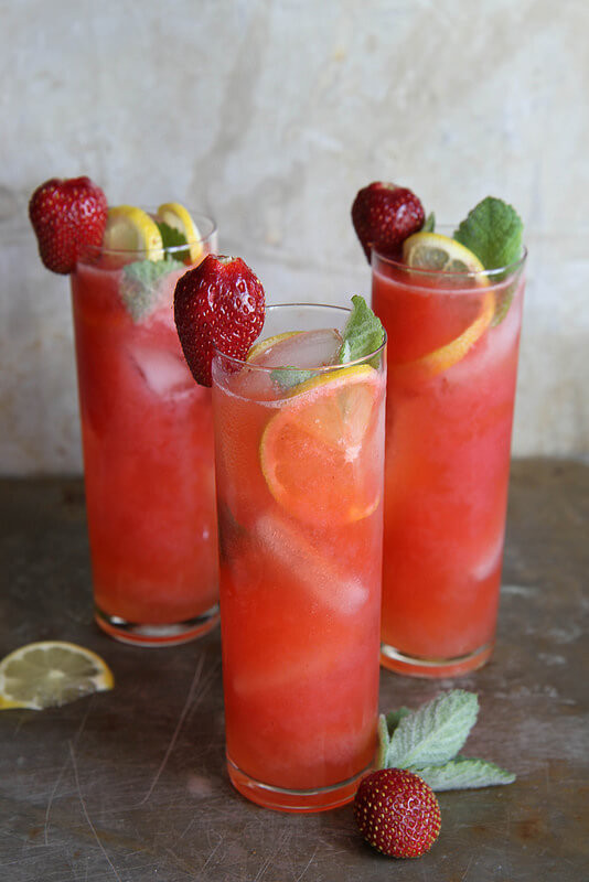 Strawberry Vodka Drinks
 Check out this amazing Vodka Strawberry Lemonade Cocktail