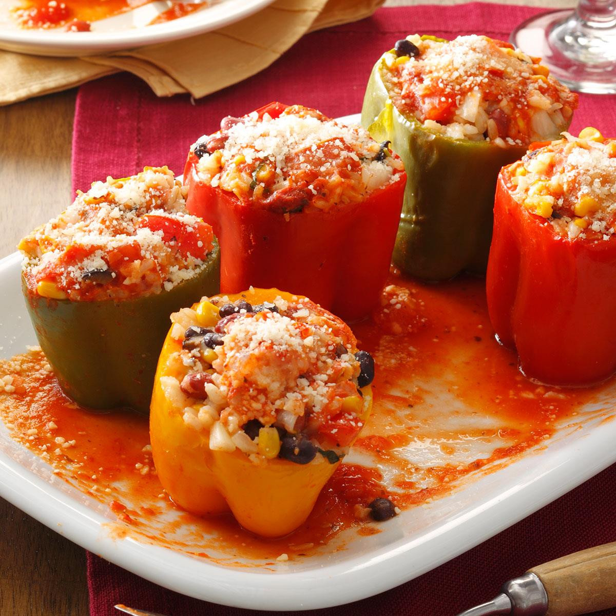 Stuffed Bell Peppers Vegetarian
 Ve arian Stuffed Peppers Recipe