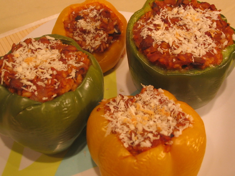 Stuffed Bell Peppers With Ground Beef
 Stuffed Peppers with Ground Beef