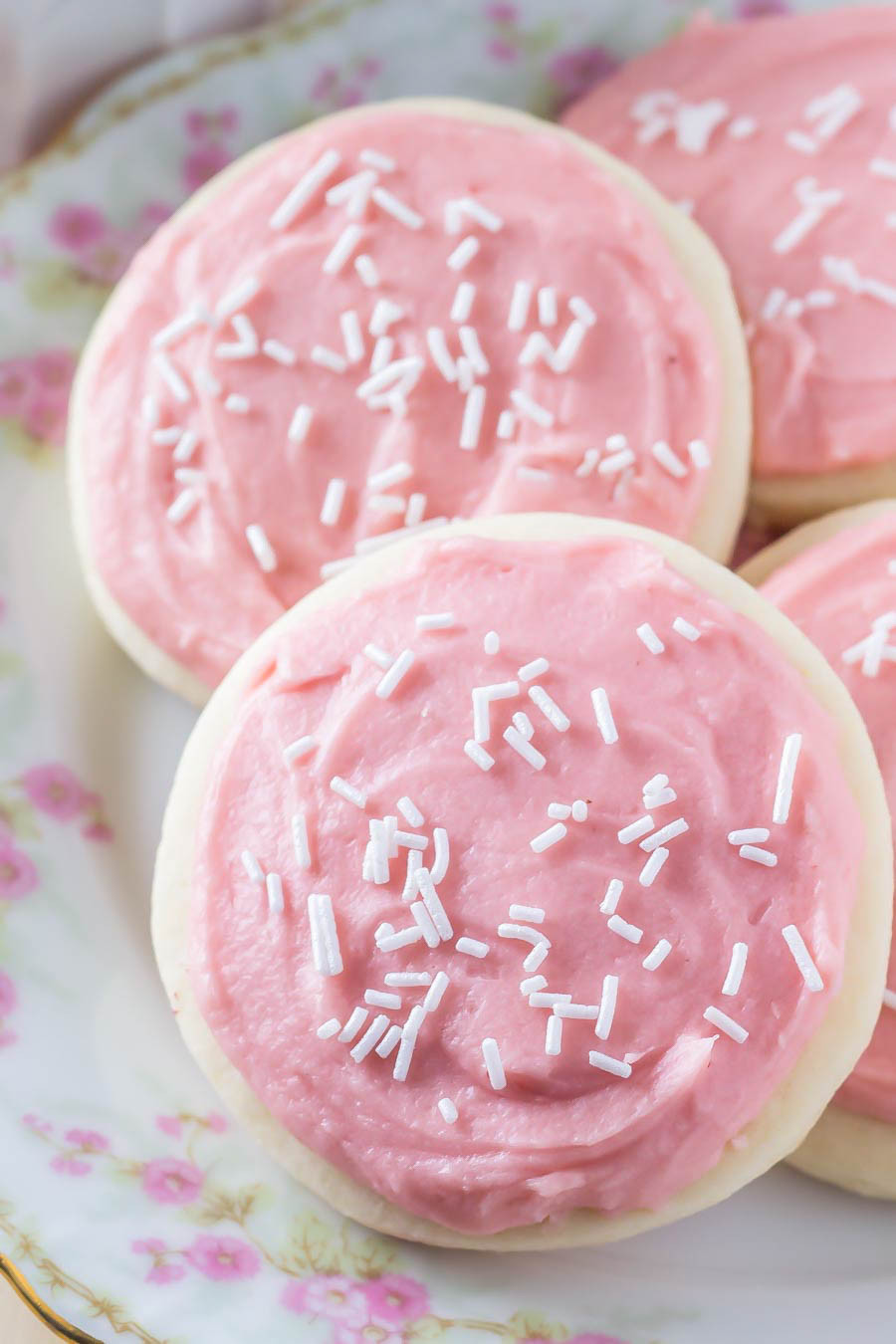 Sugar Cookies With Icing
 Strawberry Frosted Sugar Cookies Lil Luna
