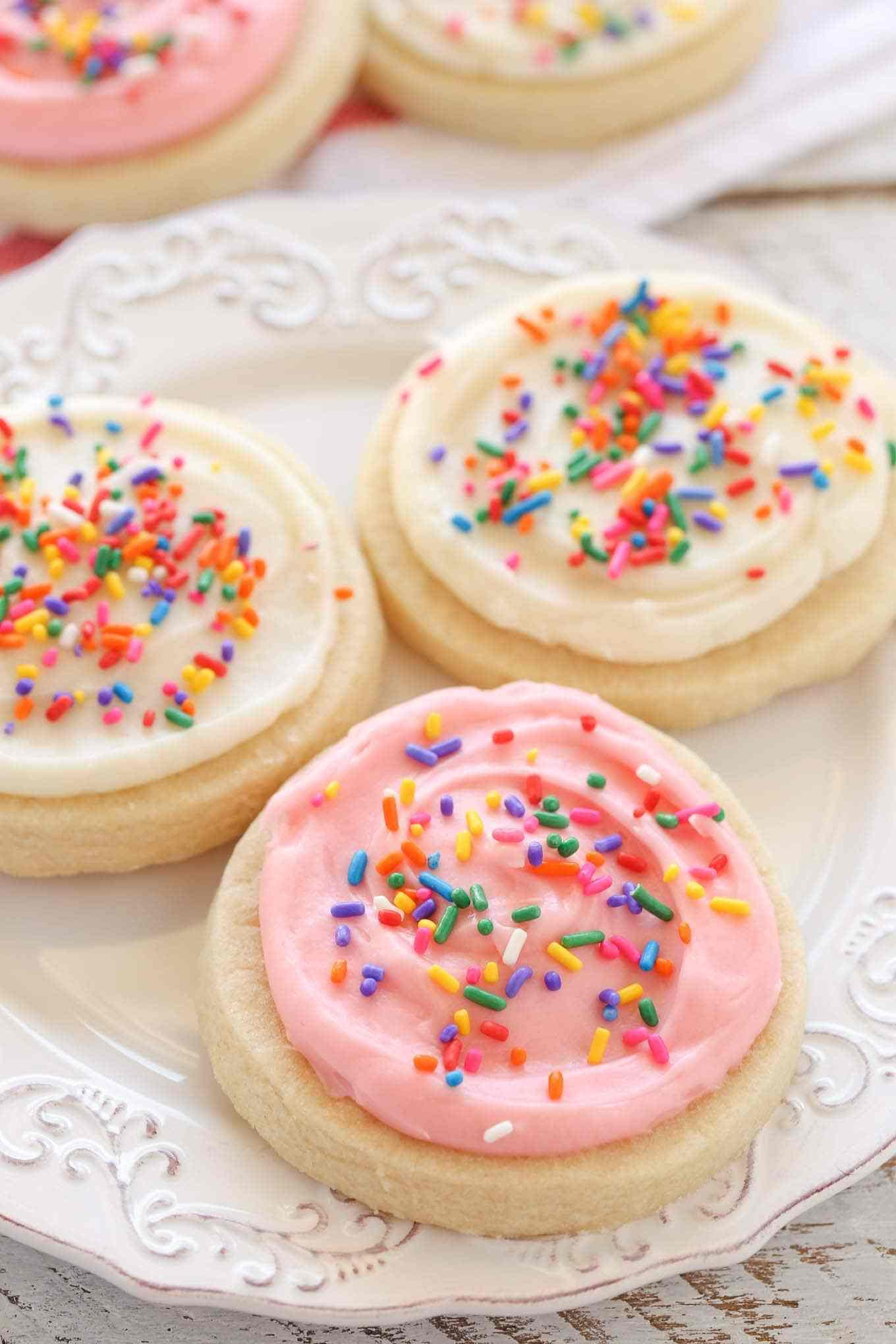 Sugar Cookies With Icing
 cut out sugar cookies icing