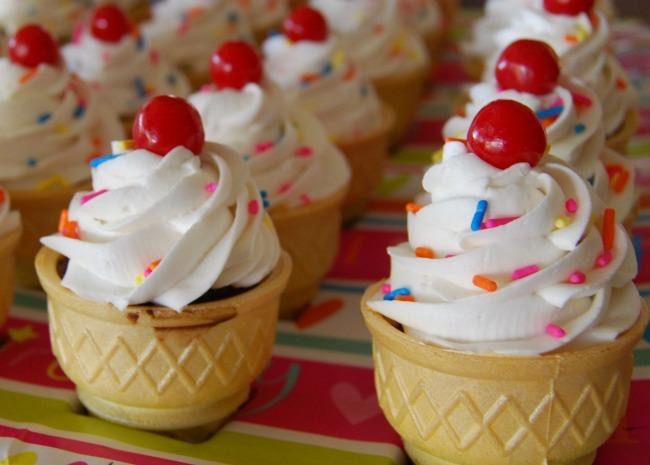 Summer Desserts For Parties
 10 Super Cute Summer Party Desserts Your Friends Will Love