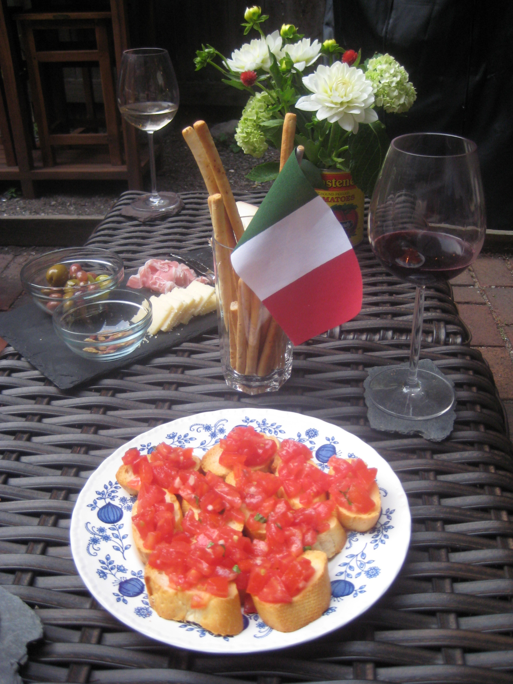 Summer Dinner Party Menu
 Summer Italian Dinner Party