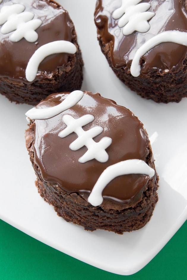 Super Bowl Desserts Easy
 10 Super Bowl Party Tips and Recipes